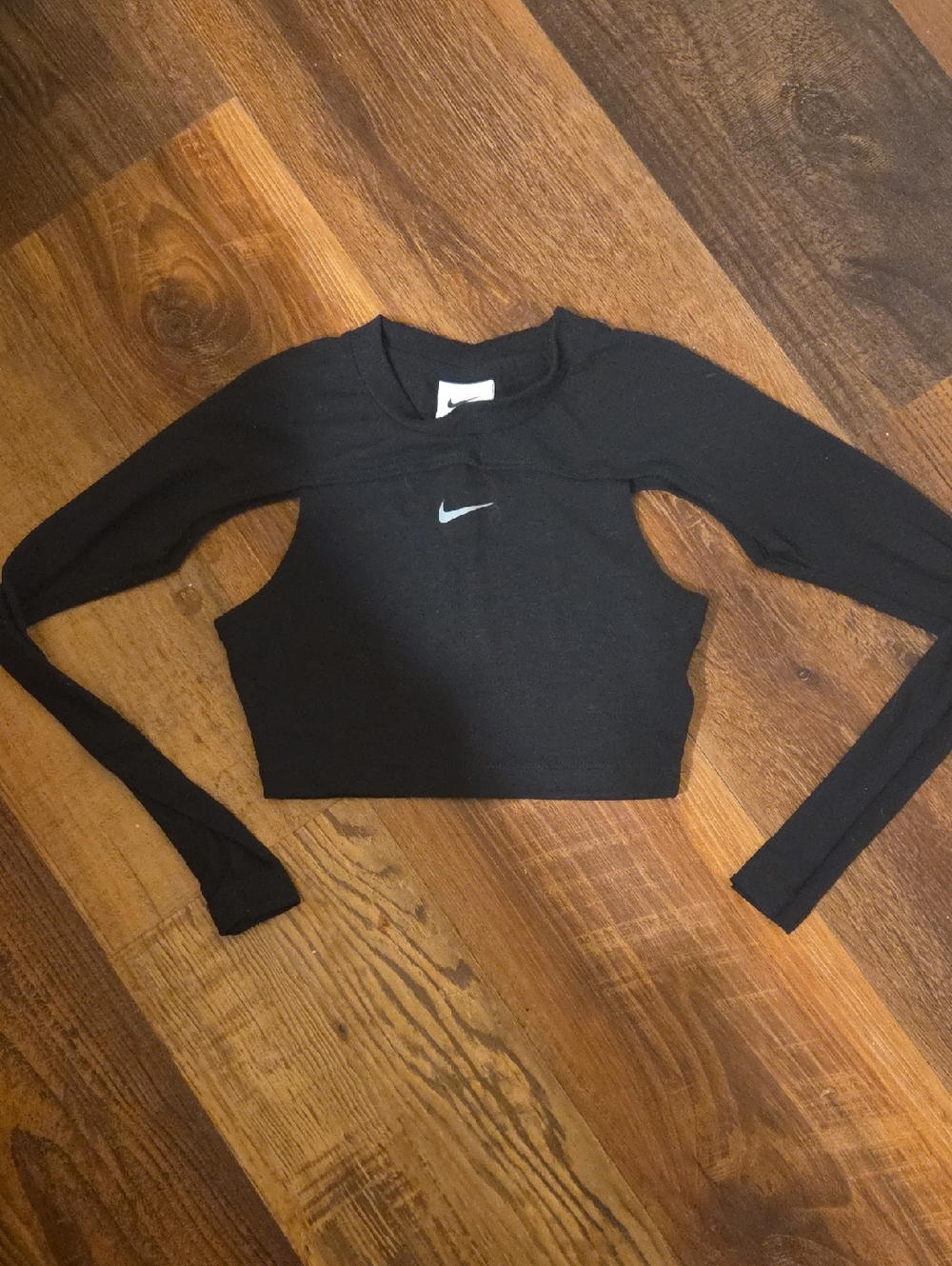 Youth Small Nike Black Cropped Long-Sleeve Top with White Swoosh